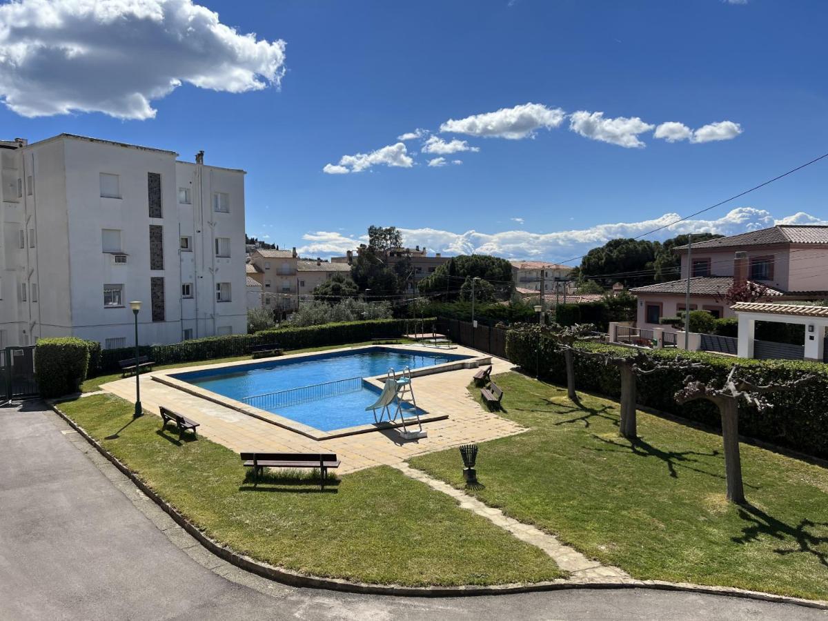 Lisboa 14 Διαμέρισμα Ρόζες Εξωτερικό φωτογραφία